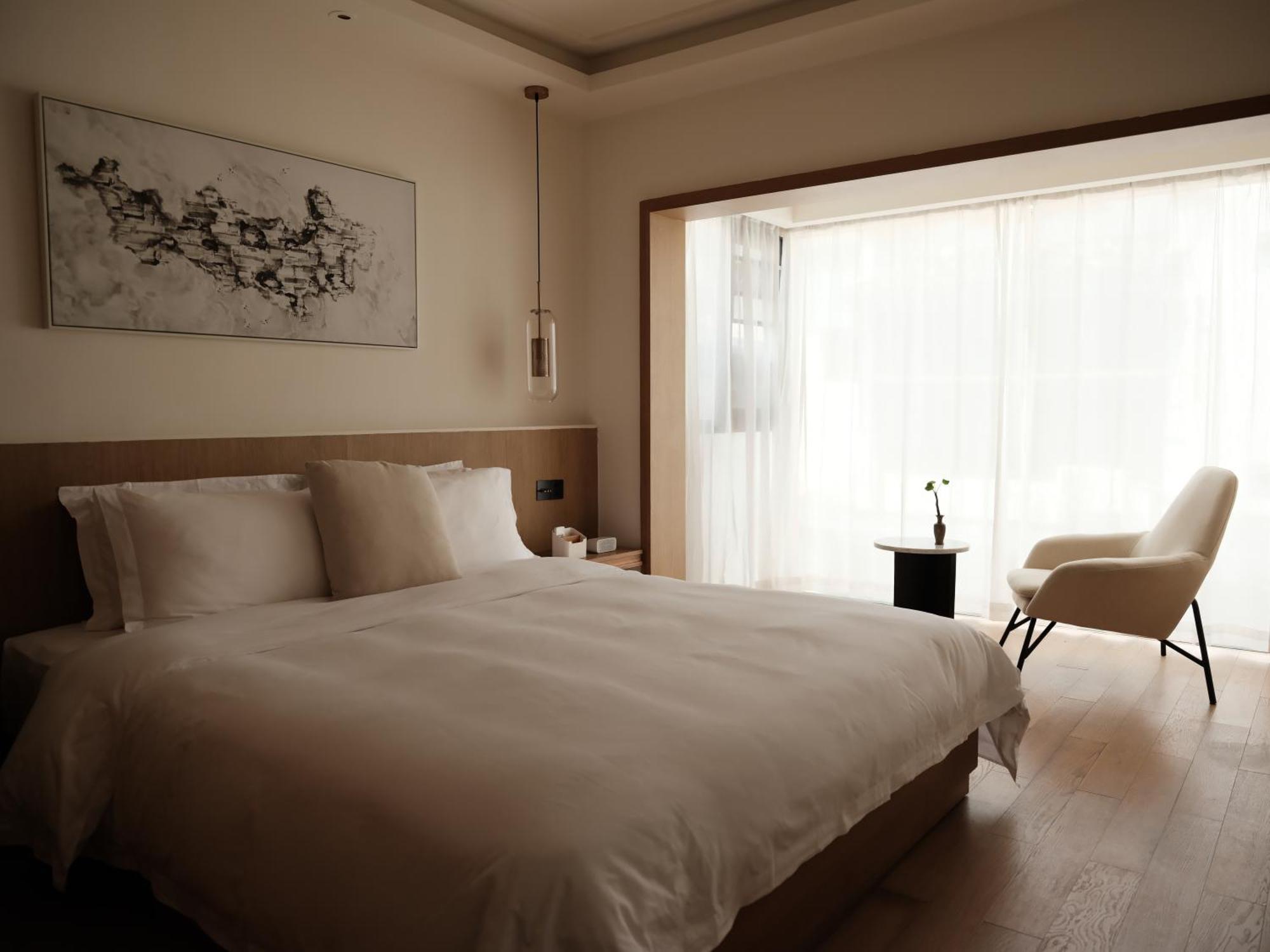 Guilin Bonjour Boutique Hotel- Free Pick Up Service Over 3 Nights Δωμάτιο φωτογραφία