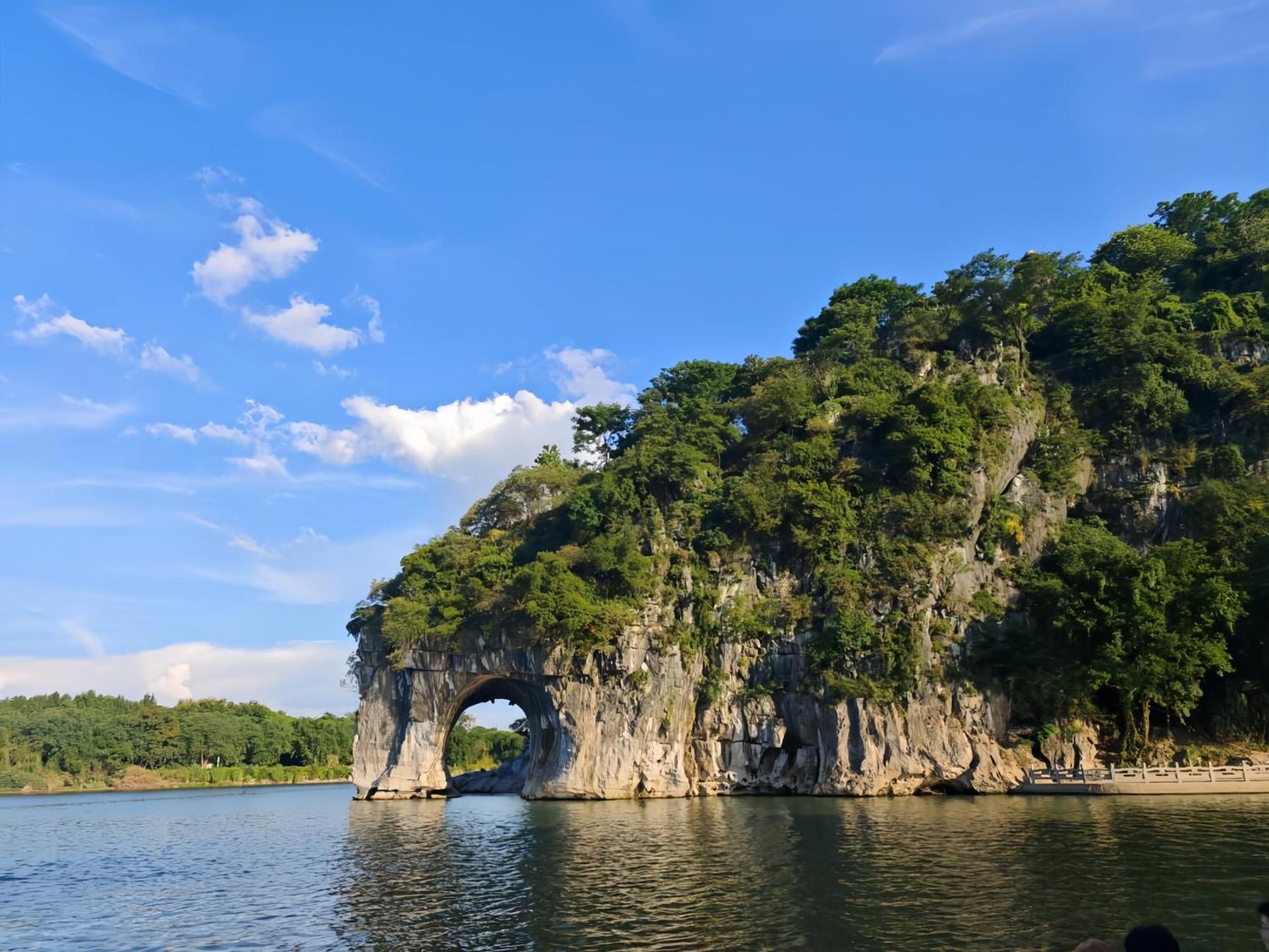 Guilin Bonjour Boutique Hotel- Free Pick Up Service Over 3 Nights Εξωτερικό φωτογραφία